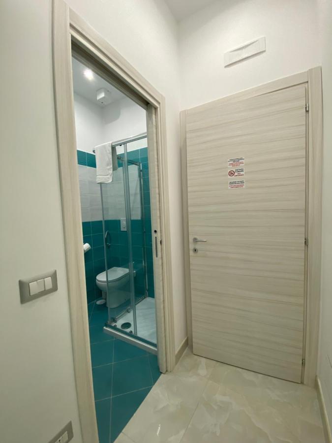 Hotel Il Vicoletto Neapel Exterior foto